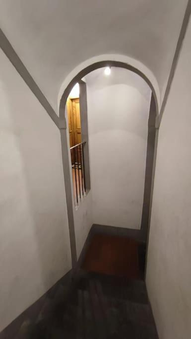Appartamento Torre Della Buca 프라토 외부 사진